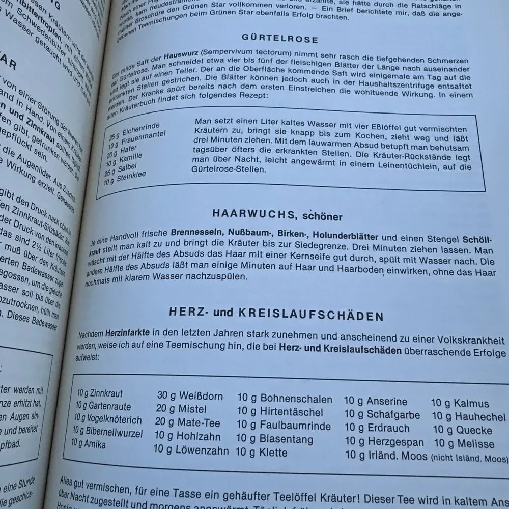 Maria Treben: Gesundheit aus‎ der Apotheke Gottes 1983 Paperback
